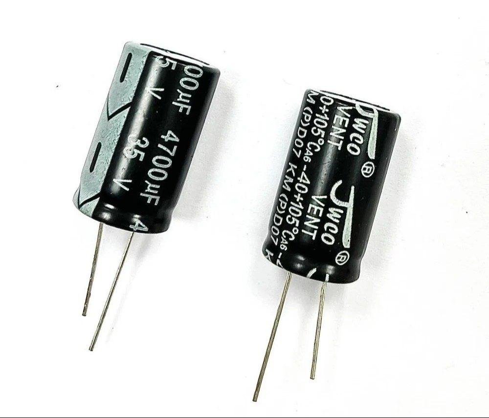 Jwco 470µF 63V Radial Aluminum Electrolytic Capacitor